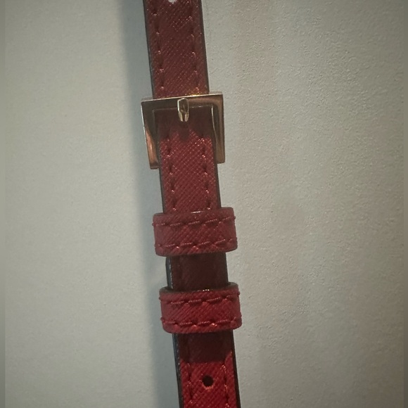 Kate Spade Cameron Zip Crossbody Rosso Red wear as a crossbody/shoulder/clutch - Picture 2 of 10